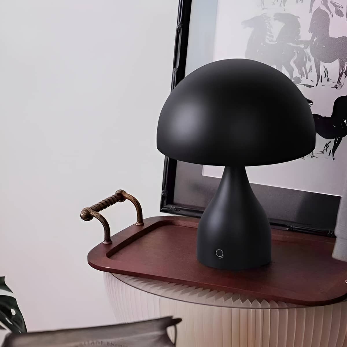 Art Deco Tischlampe aus Metall in Pilzform wiederaufladbar