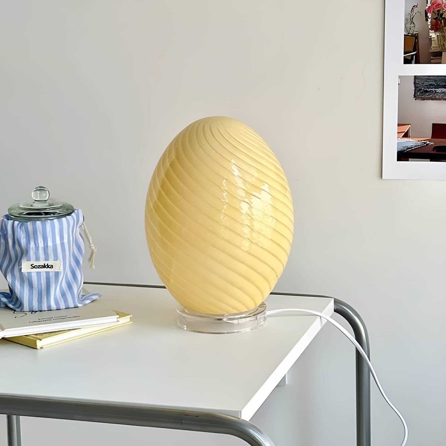 Art Deco Swirl Glass Egg Table Lamp