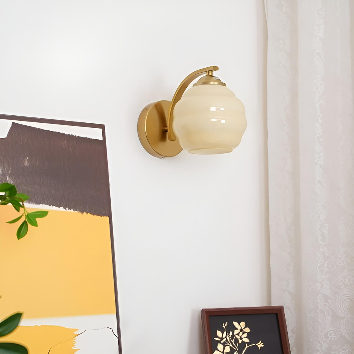 Cloud Style Globe Bauhaus Wall Light