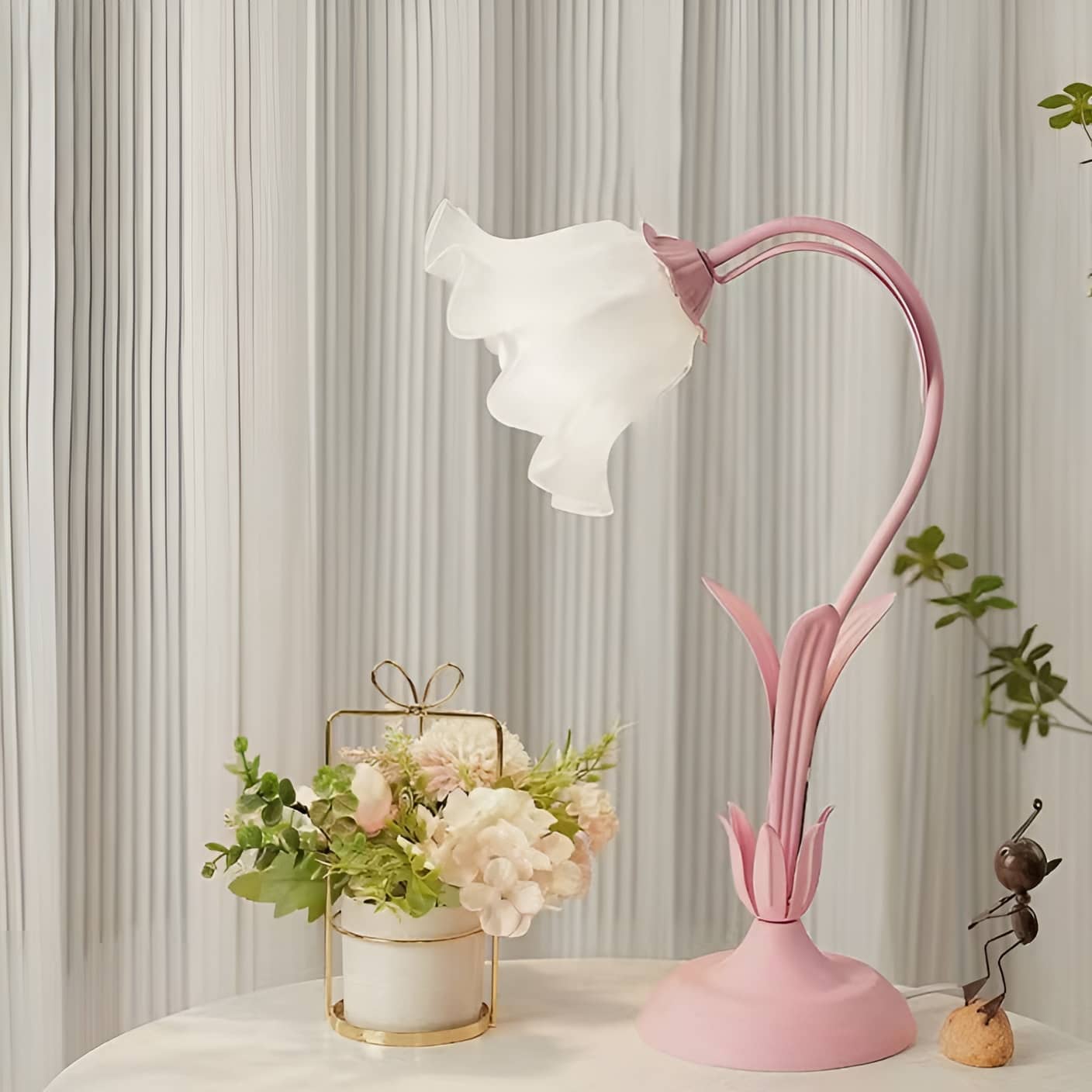 French Tiffany Flower Table Lamp