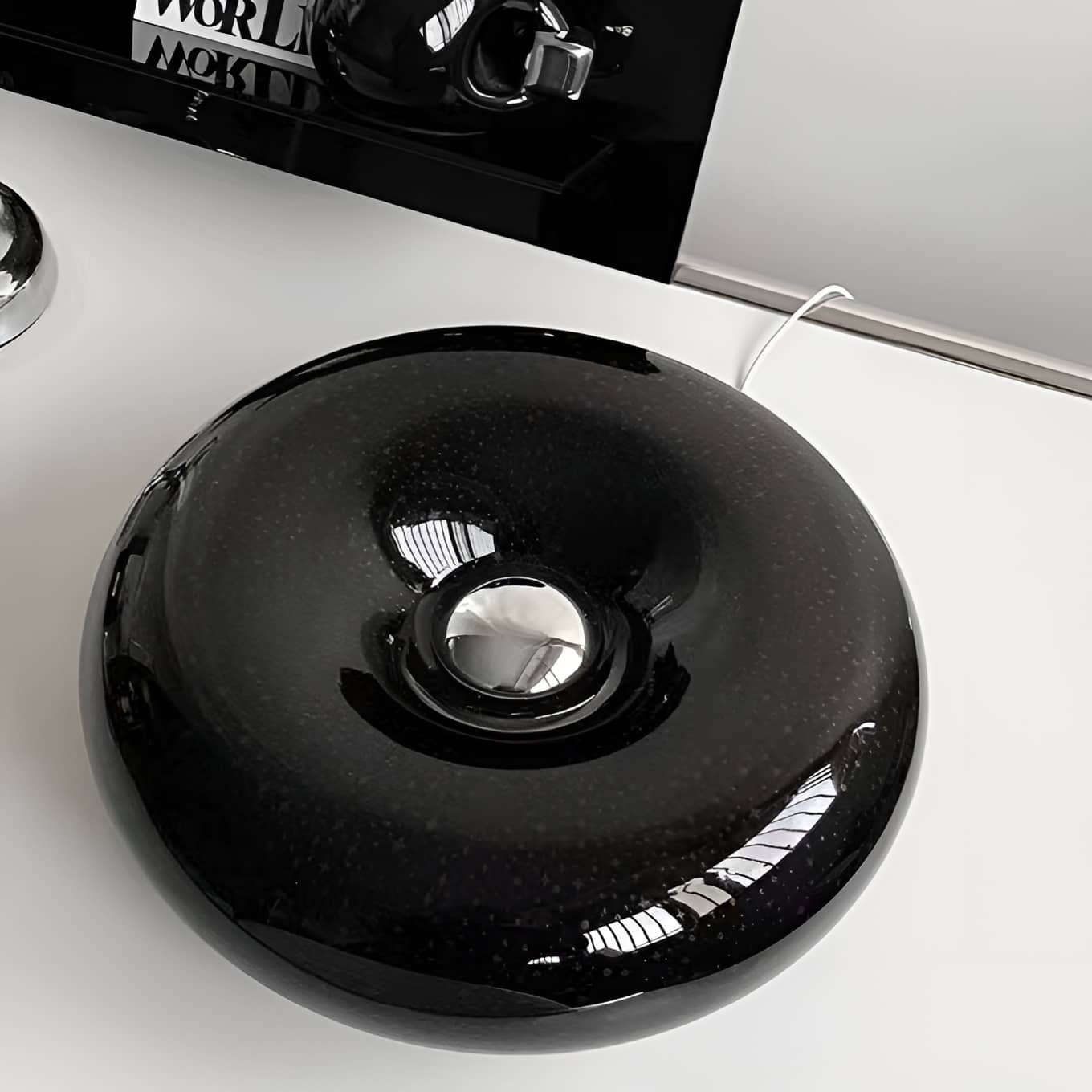 Italian Decorative Bauhaus Donut Glass Table Lamp