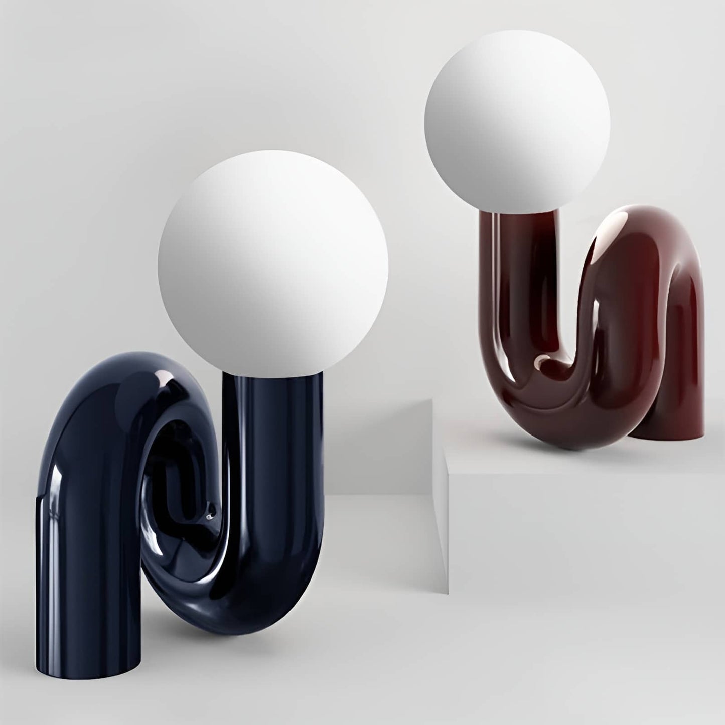 Modern Creative Neotenic Resin Table Lamp
