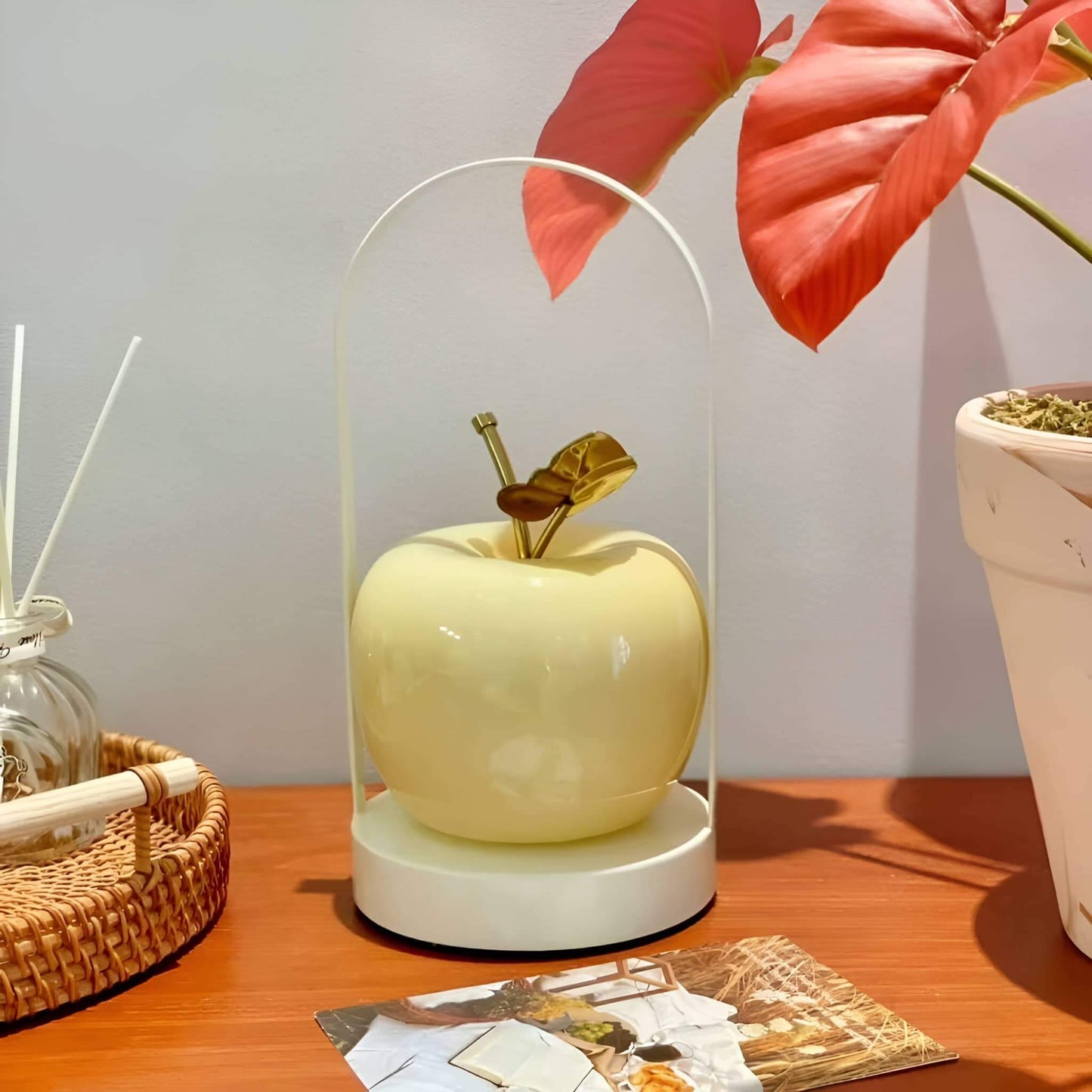 Modern Portable Glass Apple Table Lamp