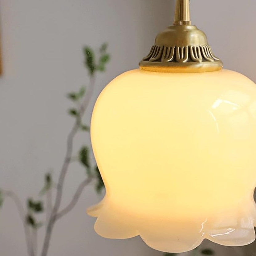 Nordic Resin Valley Flower Pendant Lamp