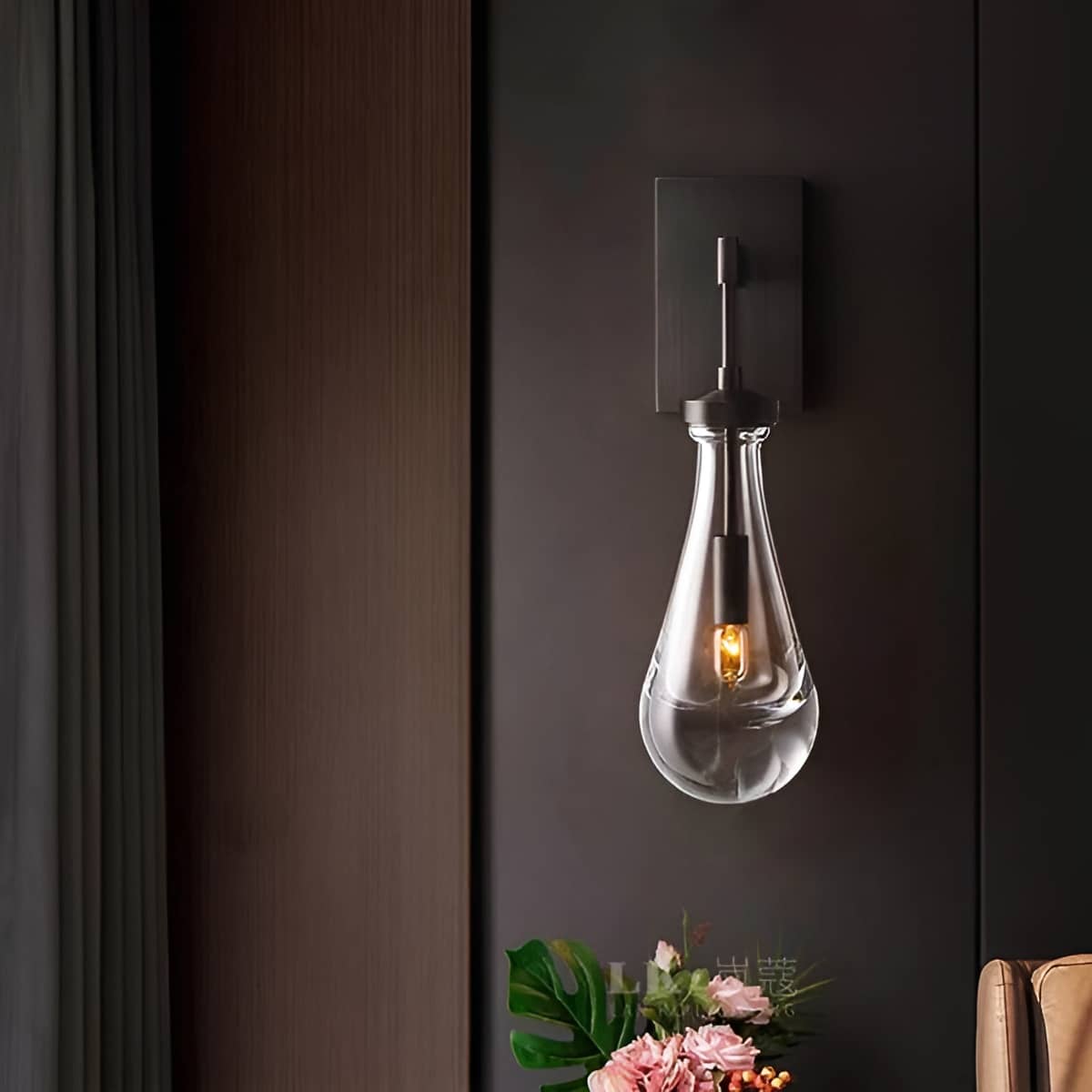 Raindrop Crystal Vintage Brass Wall Light