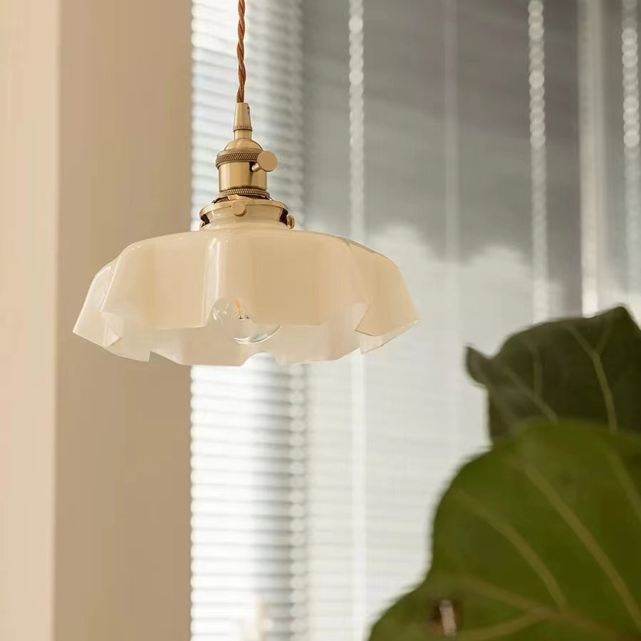 Suspension Fleur en Verre Crème Rétro