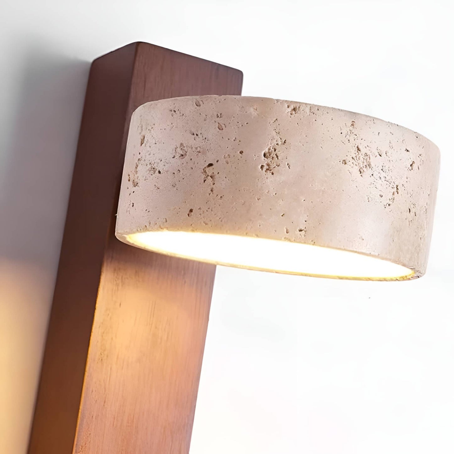 Retro Rotatable Natural Wooden Wall Lamp