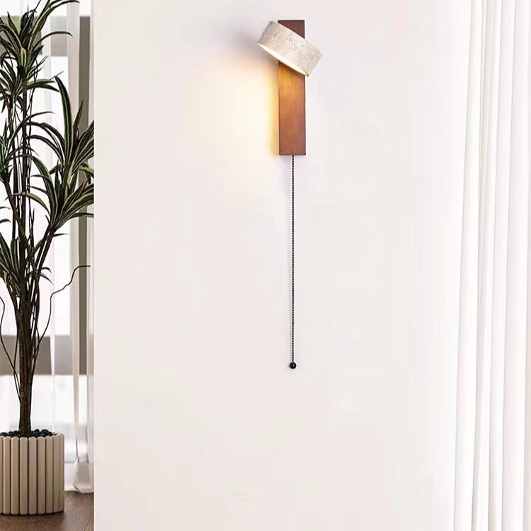 Retro Rotatable Natural Wooden Wall Sconce