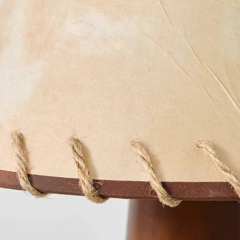 Retro Decorative Walnut Wooden Table Lamp