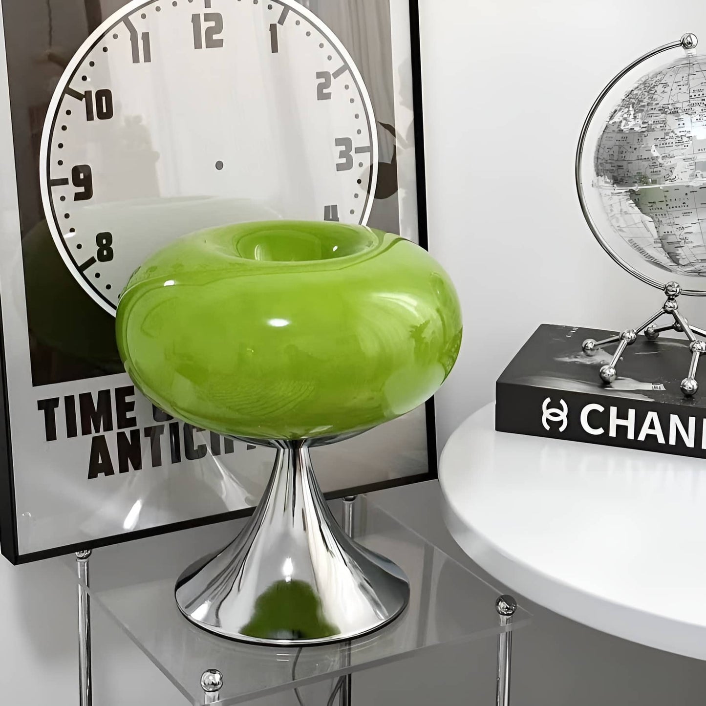 apple table lamp