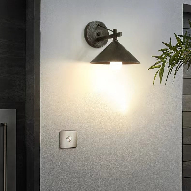 American Industrial Waterproof Outdoor Wall Light