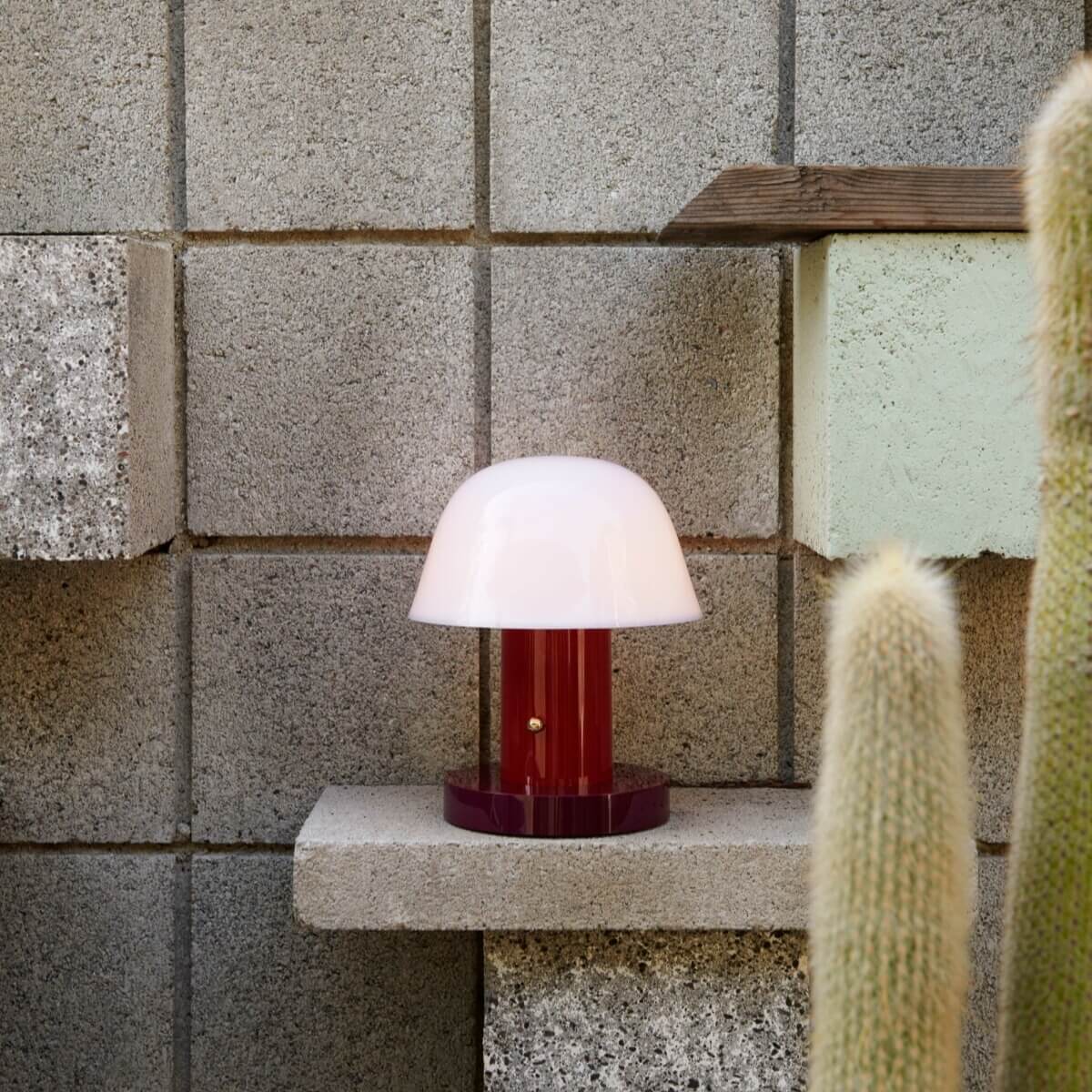 Bauhaus Influenced Setago Modern LED Cordless Table Lamp