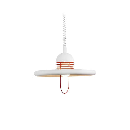 Höhenverstellbare Pendelleuchte im Bauhaus-UFO-Stil