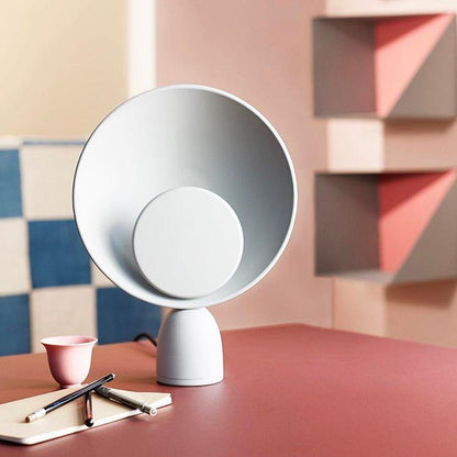 Creative Design Blooper Iron Table Lamp