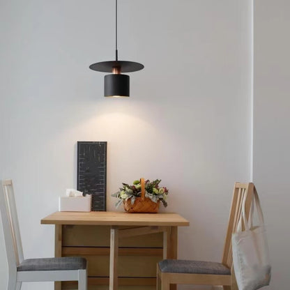 Italian Modern Minimalist Iron Pendant Lamp