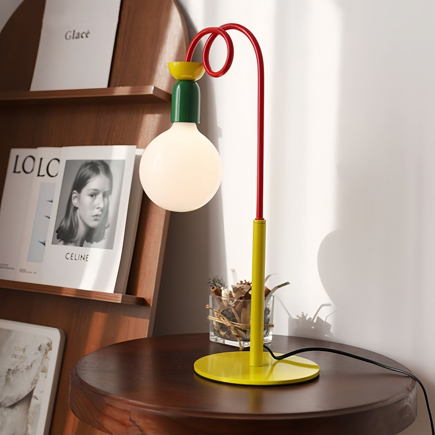 Memphis Circulo Play Globe Table Lamp