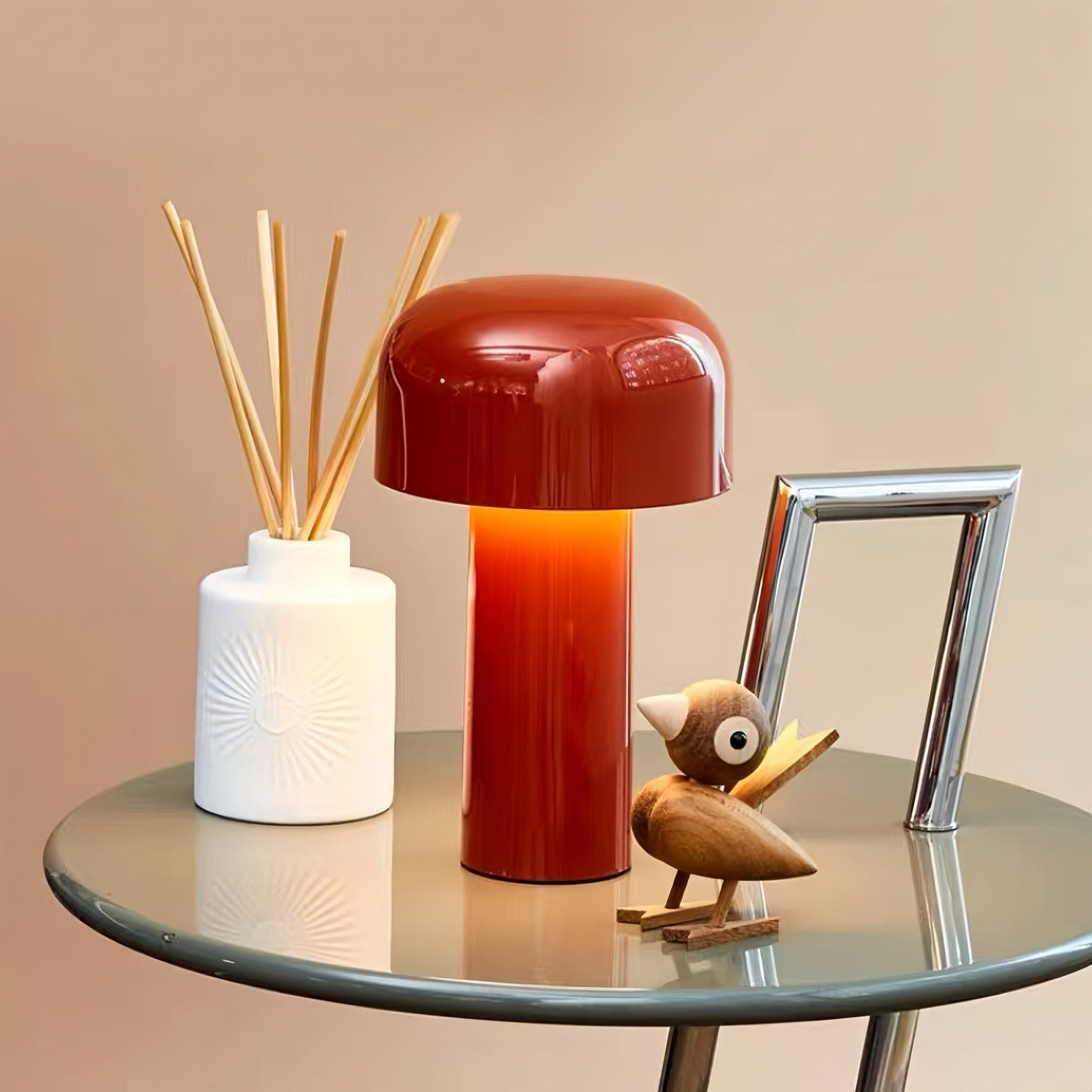 Minimalist Mushroom LED Rechargeable Table Lamp