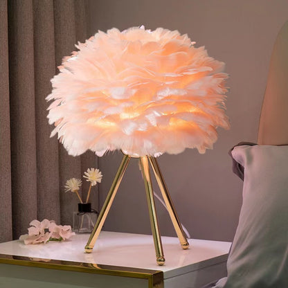 Modern Feather Art Deco Table Lamp