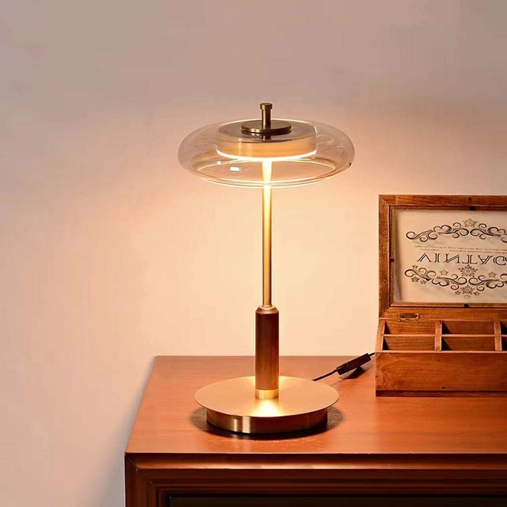 Nordic Modern Luxury Brass Table Lamp