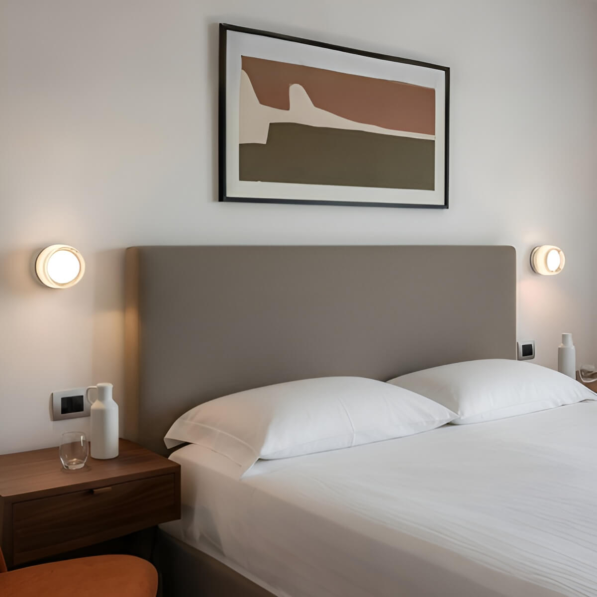 Applique LED salle de bain moderne et minimaliste avec abat-jour en verre