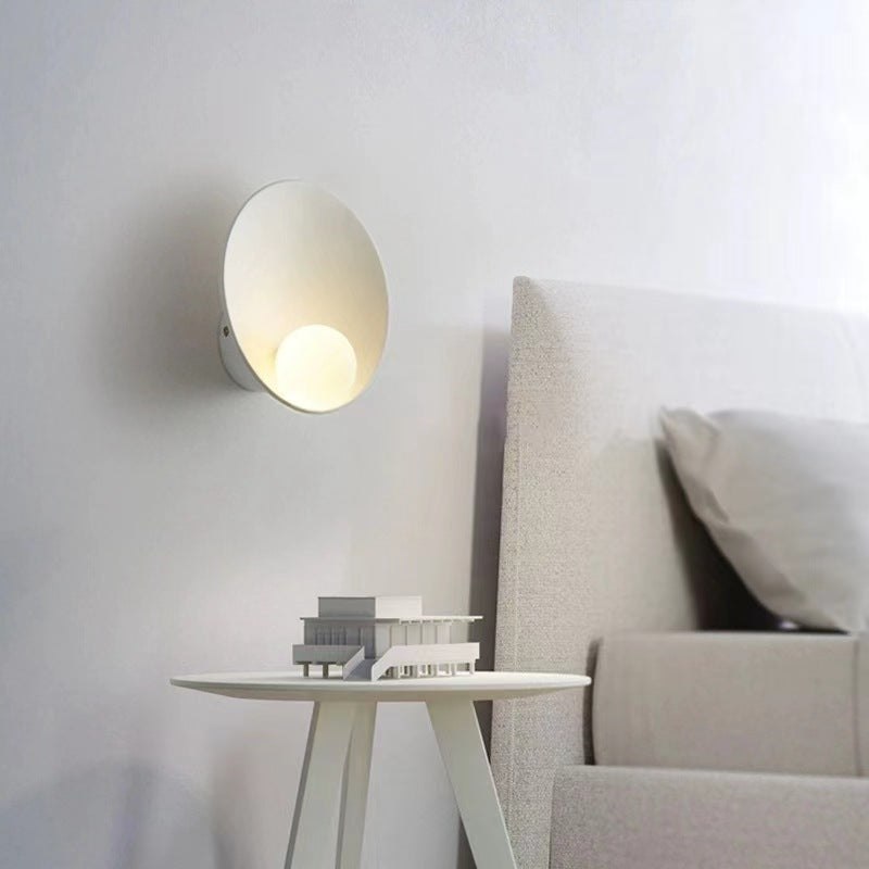 Modern Round Disc Resin Wall Lamp