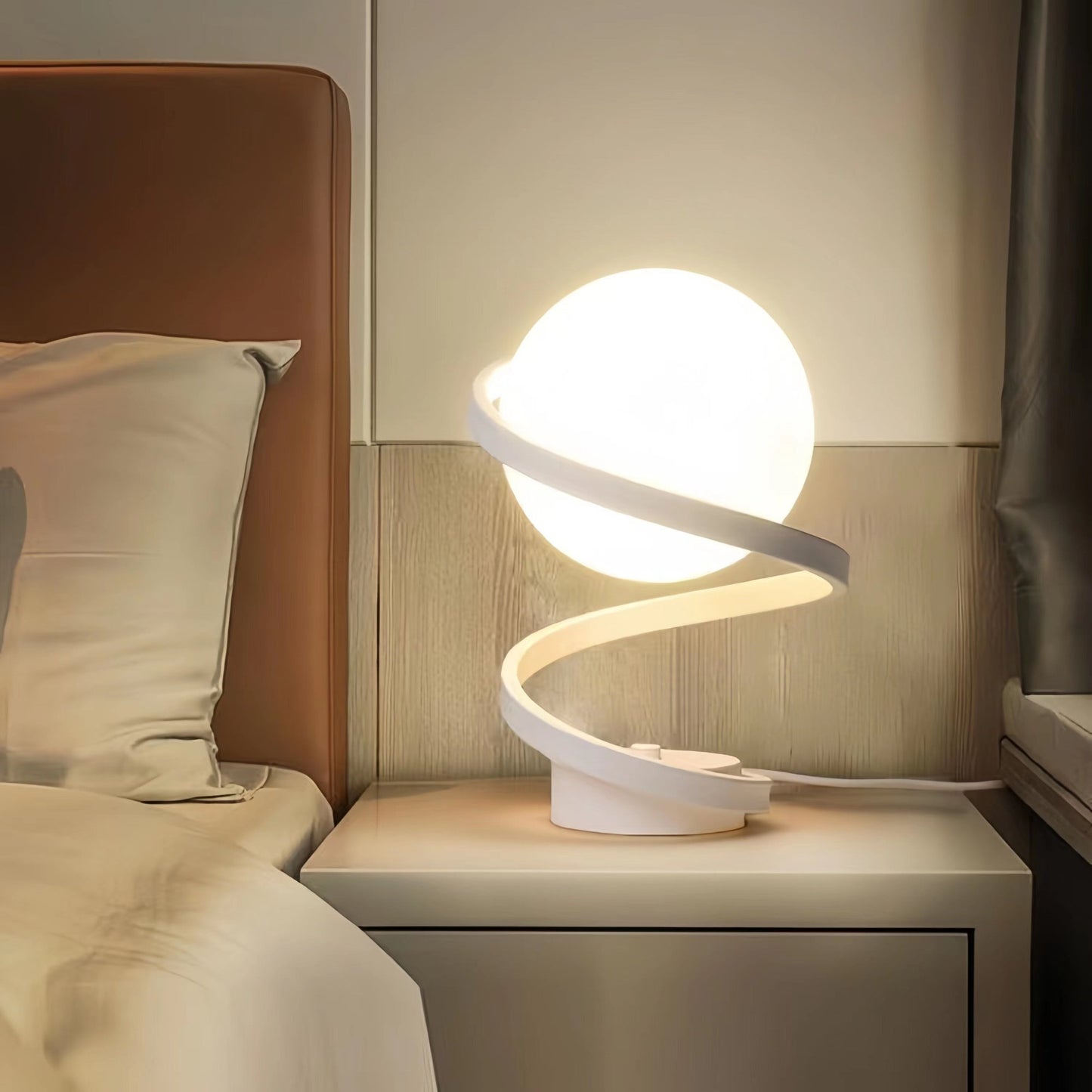 Modern Spiral Glass Ball Table Lamp