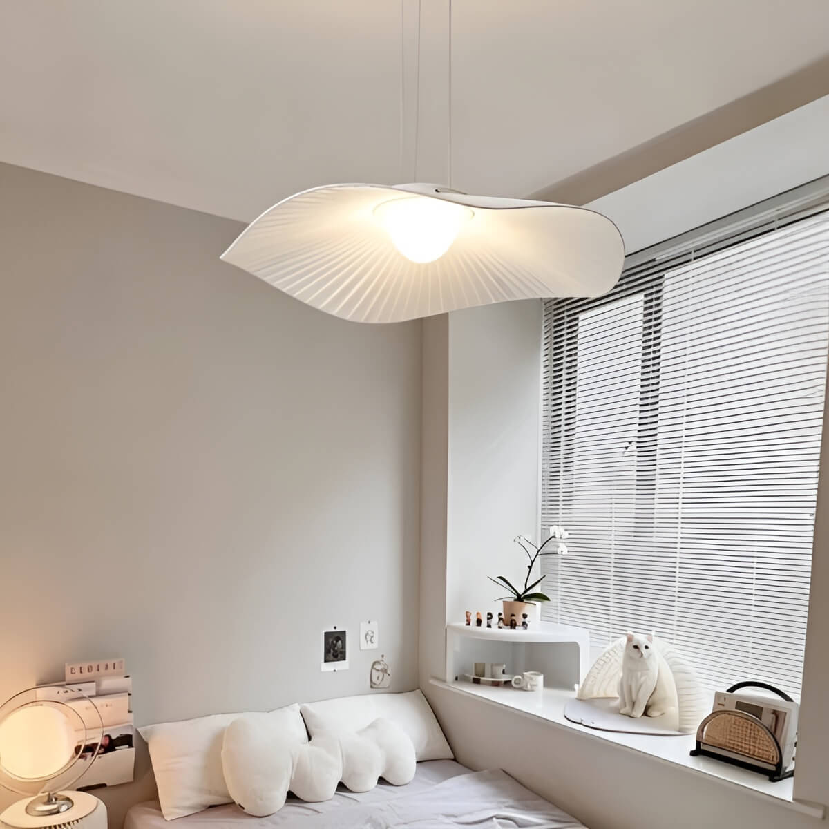 Nordic Fabric Lotus Flower Pendant Light