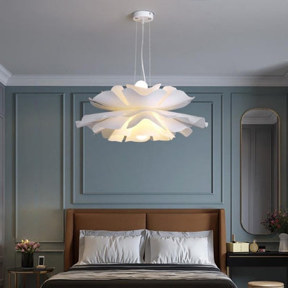 Nordic Creative Flower Pendant Light