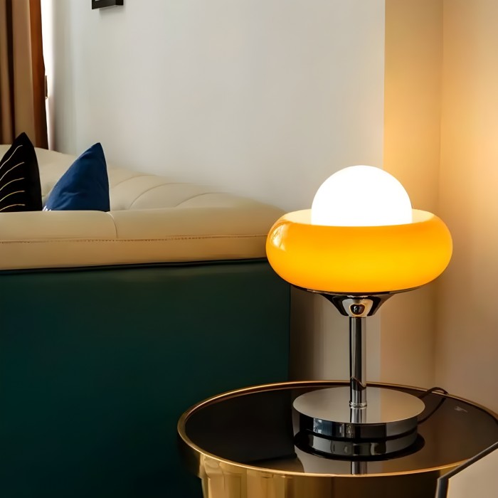 Nordic Bauhaus Egg Tart Table Lamp