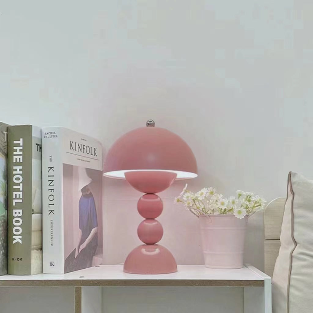 Scandinavian Design Creative Mushroom Table Lamp