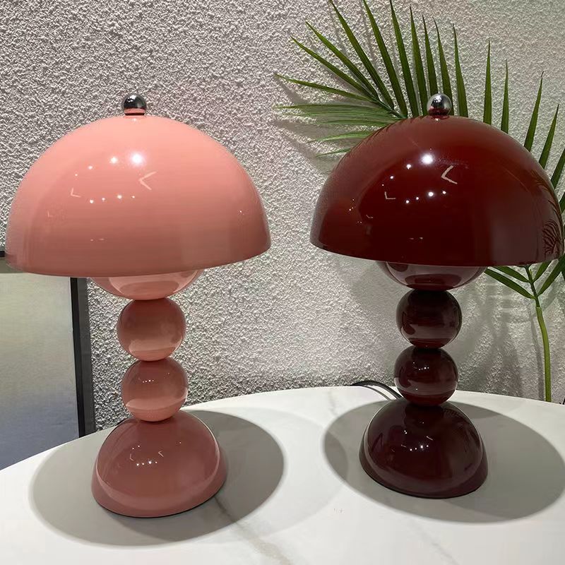 Scandinavian Design Creative Mushroom Table Lamp