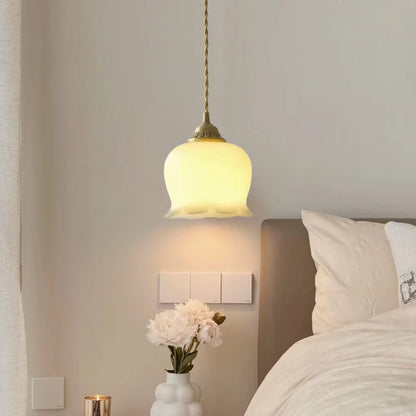 Nordic Resin Valley Flower Pendant Lamp