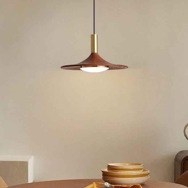 Retro Minimalist Flying Saucer Metal Pendant Lamp