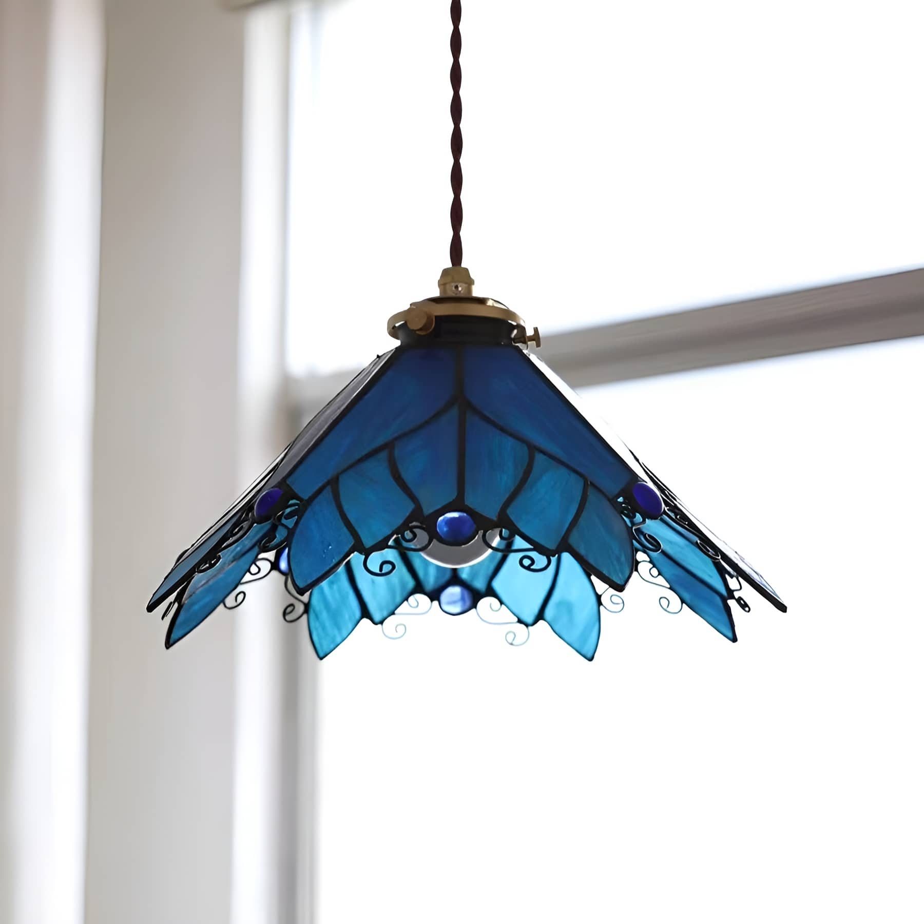 Tiffany Leaf Stained Glass Pendant Light
