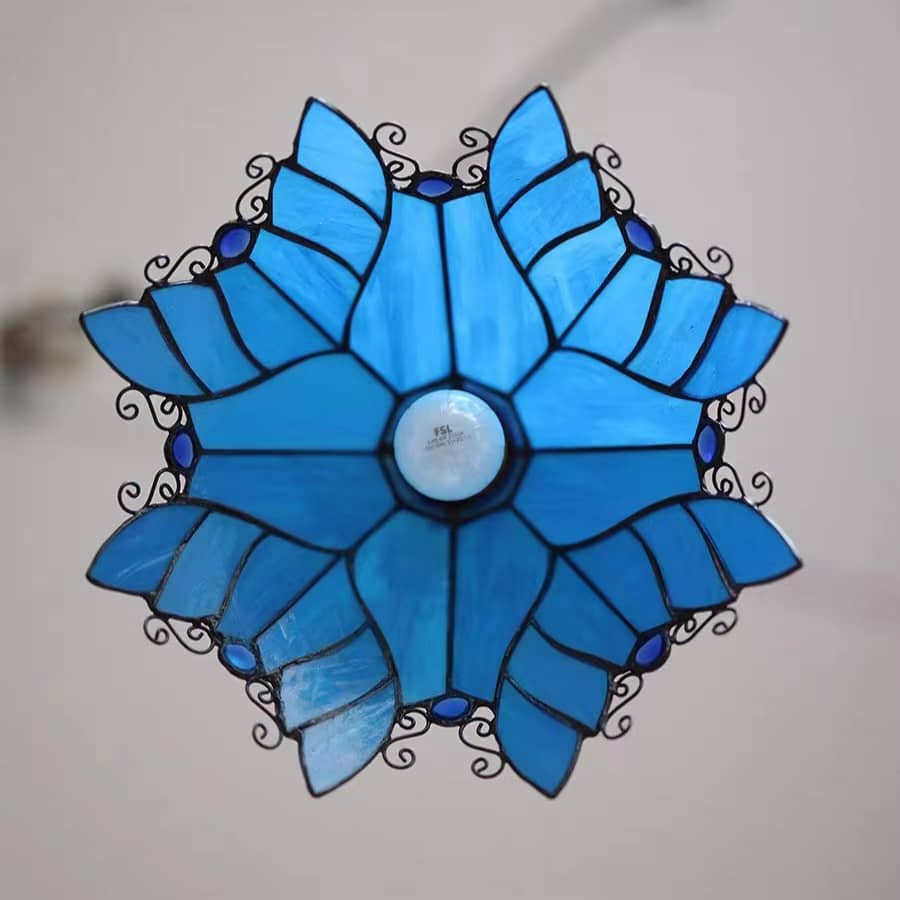 Tiffany Leaf Stained Glass Pendant Light