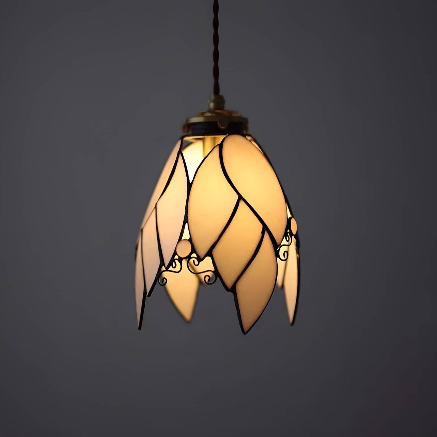 Tiffany Leaf Stained Glass Pendant Light