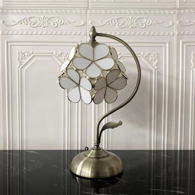 Vintage Flower Petal Glass Table Lamp