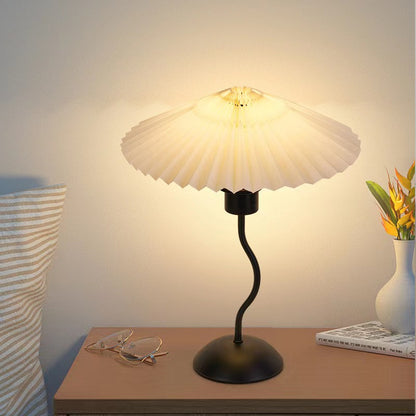 Vintage Creative Pleated Fabric Table Lamp