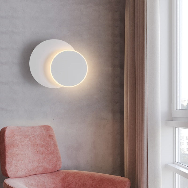 Nordic Geometric Rotatable Minimalist Wall Sconce