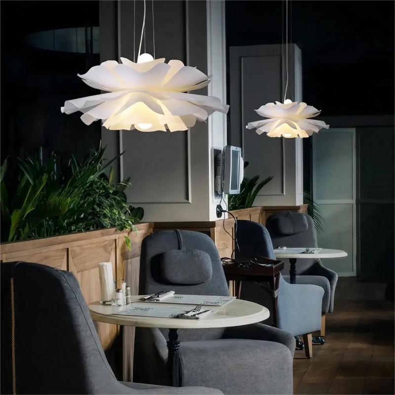 Nordic Creative Flower Pendant Light