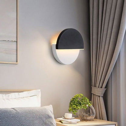 Creative Rotatable Nordic Style Wall Lamp